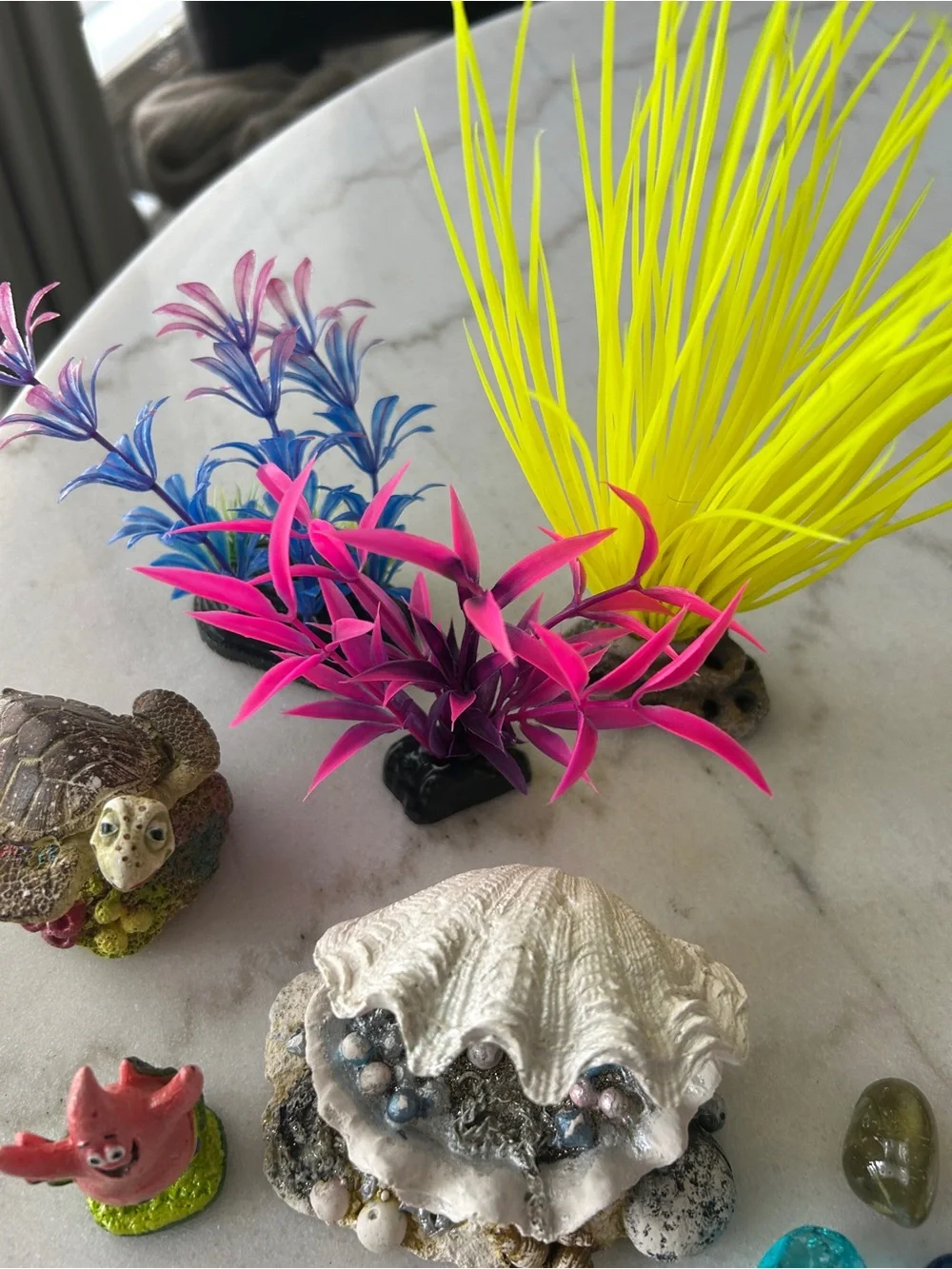 Artificial Neon Yellow & Pink Aquarium Plant Set - Fish Tank Decor